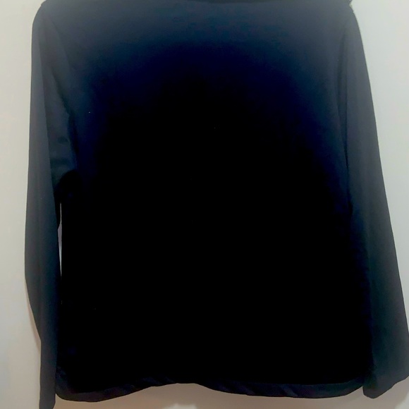 black jacket - Picture 3 of 7